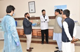 Chief Secretary Lauds KMU's Contributions to Medical Education, Research and Public Health